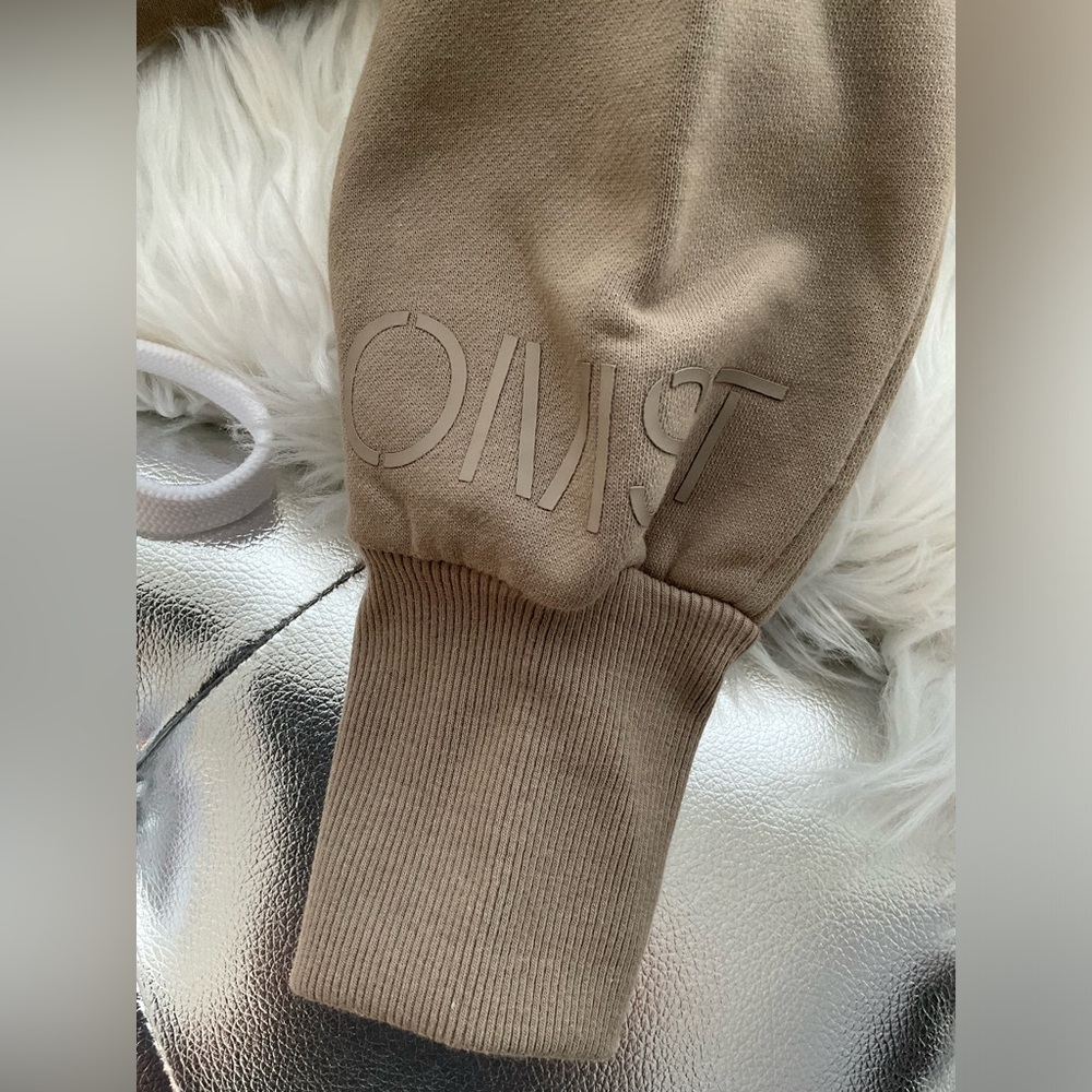🛑🛑🛑OMST JADE CROPPED SWEATSHIRT - Picture 5 of 12